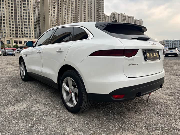 Jaguar F-PACE 2020 2.0 T — фото 5
