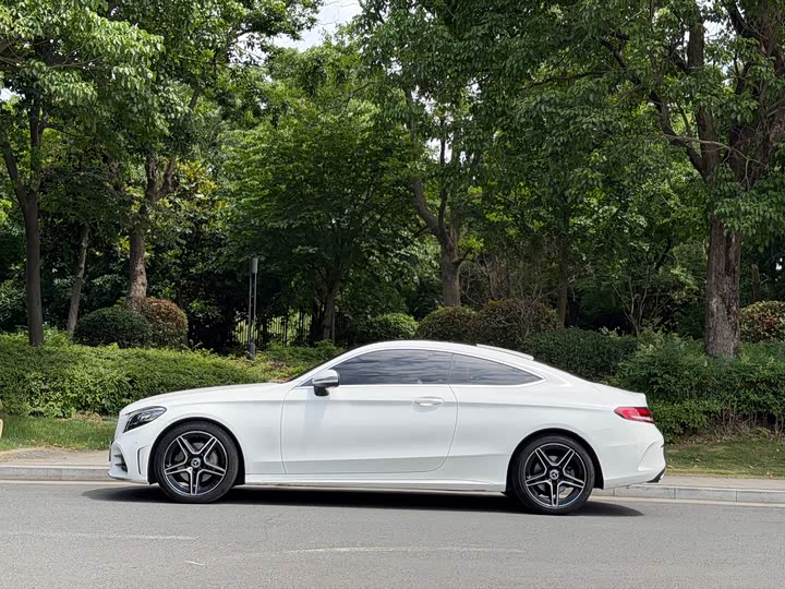 Mercedes-Benz C-Class — фото 2