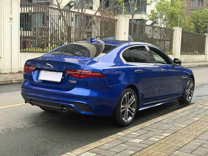 Jaguar XEL 2020 2.0 T 200 PS R-DYNAMIC S — фото 4