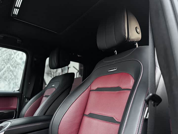 Mercedes-Benz G-Class 2022 AMG G 63 — фото 4