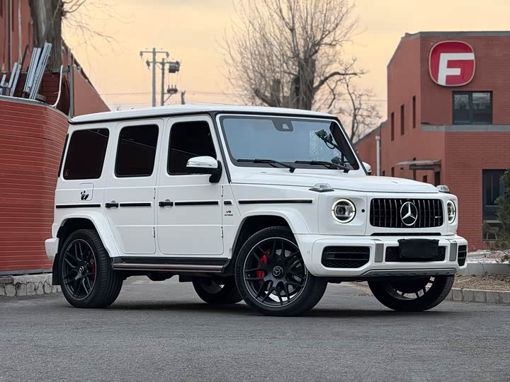 Mercedes-Benz G-Class 2022 AMG G 63 — фото 3
