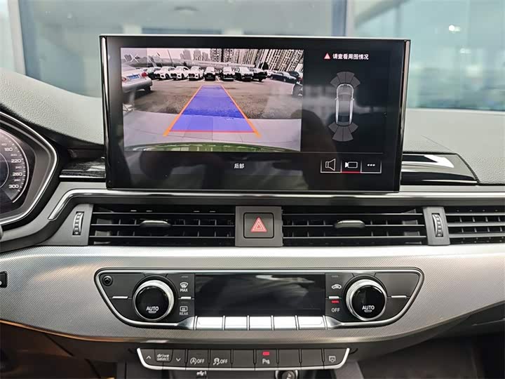 Audi A5 2024 Coupe 40 TFSI — фото 11