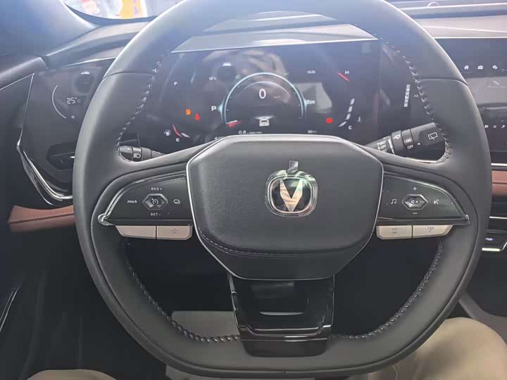 Changan X5 PLUS 2026 1.5 T PRO — фото 16