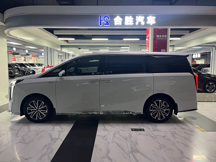 Trumpchi M8 2024 400 T — фото 5