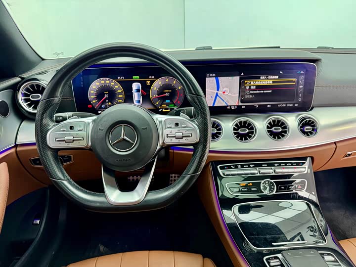 Mercedes-Benz E-Class — фото 15