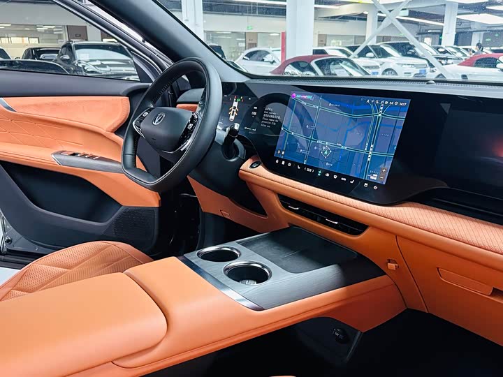 Changan CS75 PLUS 2025 1.5 T — фото 7