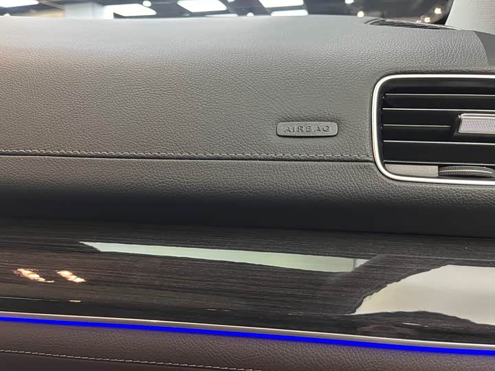 Mercedes-Benz GLS 2023 GLS 450 4 MATIC — фото 13