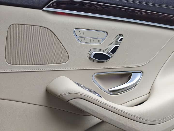 Mercedes-Benz S-Class 2019 S 350 L Premium — фото 20