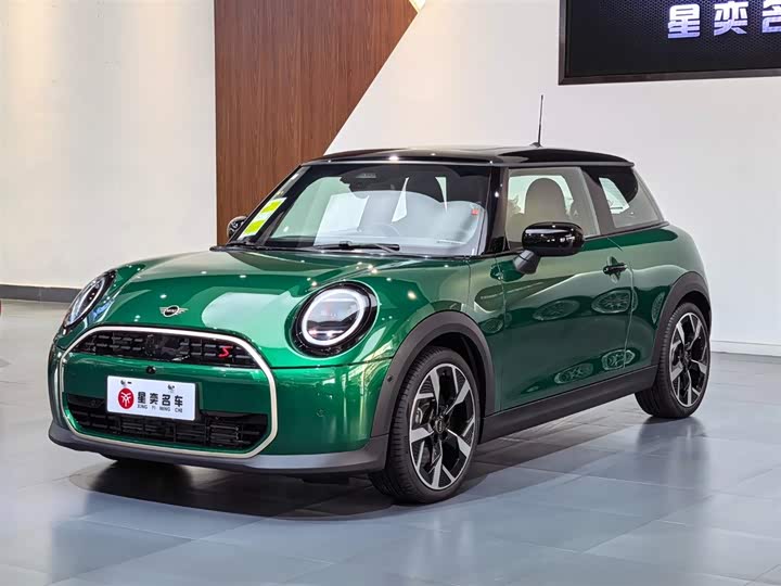 MINI Hatch — фото 1
