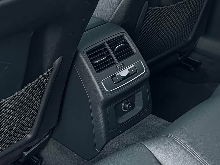 Audi A5 2019 Sportback 40 TFSI — фото 11