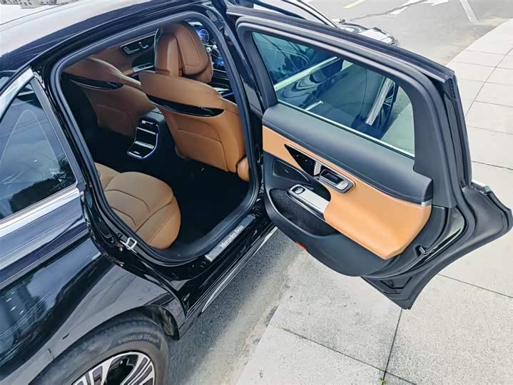 Mercedes-Benz E-Class E 260 L спорт — фото 18