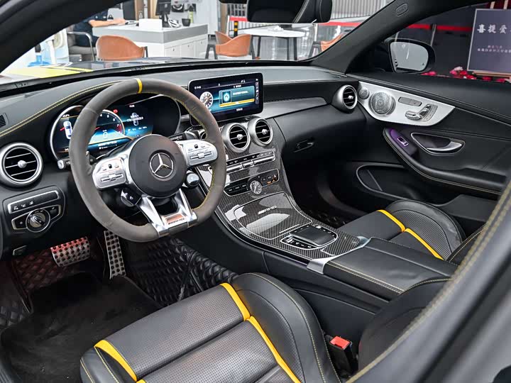Mercedes-Benz C-Class 2021 AMG C 63 — фото 12
