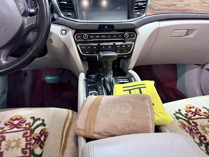 Trumpchi GS8 2017 320 T 2 WD ( ) — фото 16