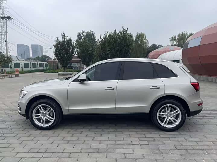 Audi Q5 2016 40 TFSI Comfort — фото 5