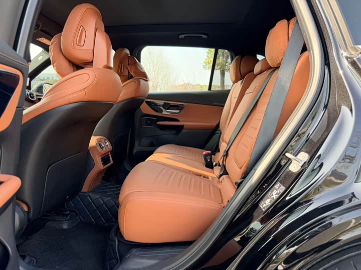 Mercedes-Benz GLC 2024 GLC 300 L 4 MATIC 7 — фото 10