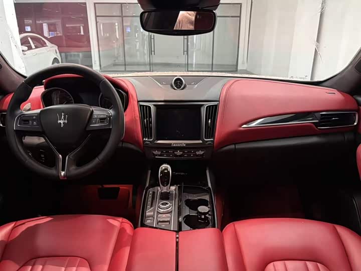 Maserati Levante 2016 3.0 T Standard — фото 5