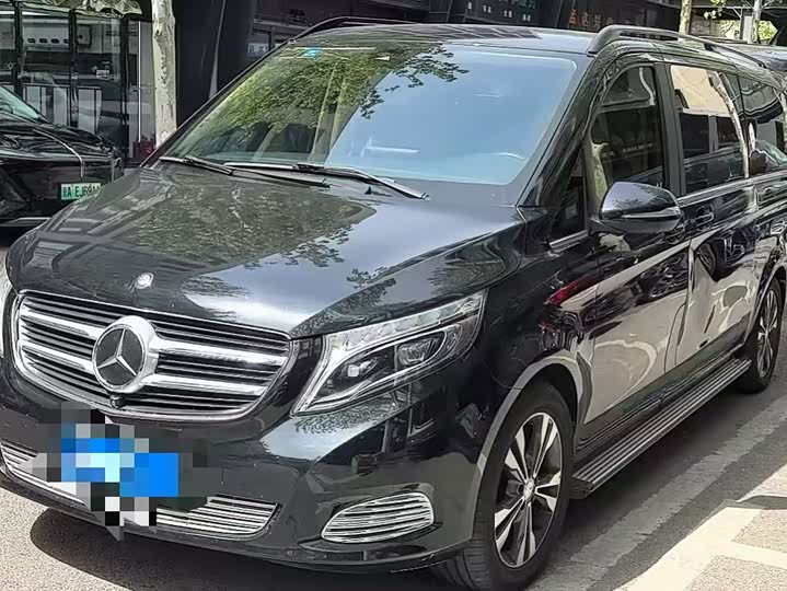 Mercedes-Benz V-Class 2017 V 260 L — фото 11