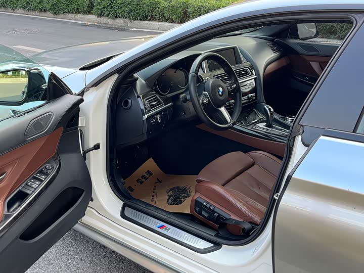 BMW 6-Series 2016 640i Gran Coupe — фото 11