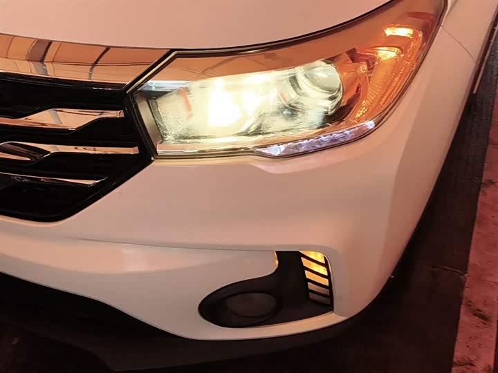 Trumpchi GS4 2017 200 T G-DCT 2 WD — фото 24
