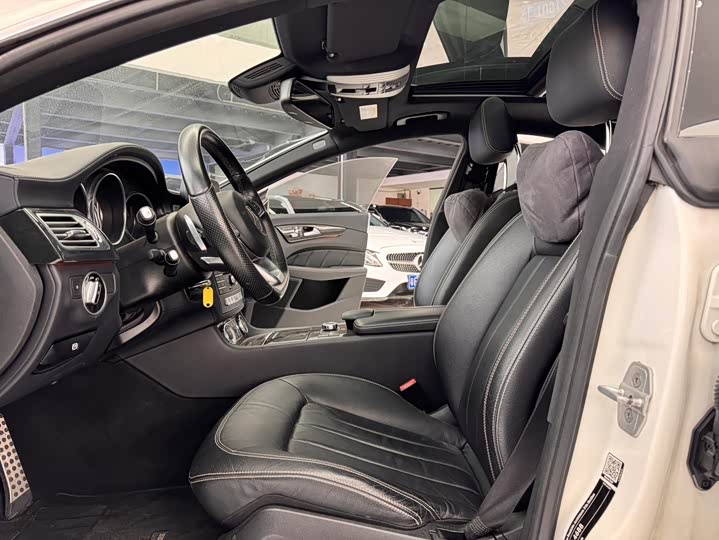 Mercedes-Benz CLS 2017 CLS 260 — фото 5
