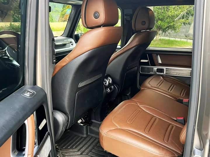 Mercedes-Benz G-Class 2019 AMG G 63 — фото 4