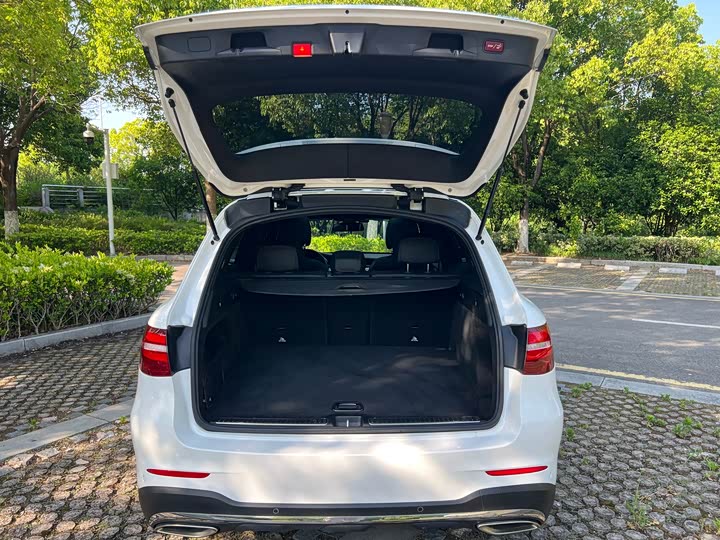 Mercedes-Benz GLC 2017 GLC 260 4 MATIC — фото 24