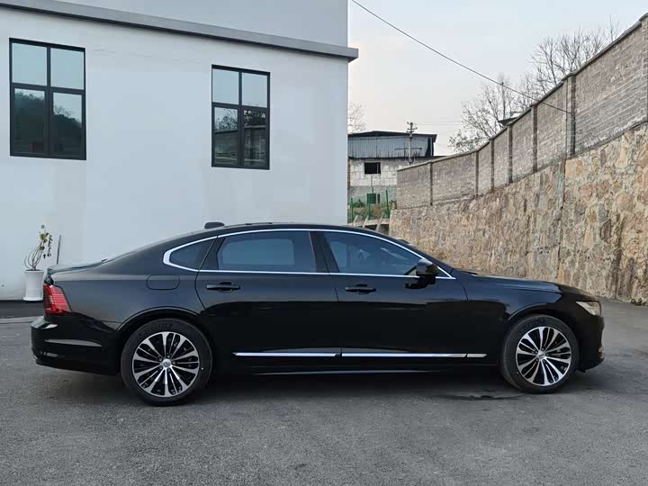 Volvo S90 2024 B 5 — фото 10