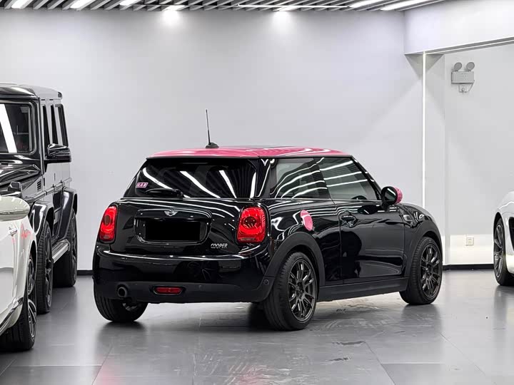 MINI Hatch — фото 15