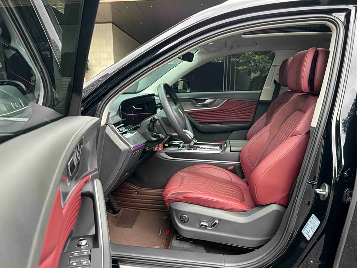 Hongqi HS5 2023 2.0 T Pro — фото 11