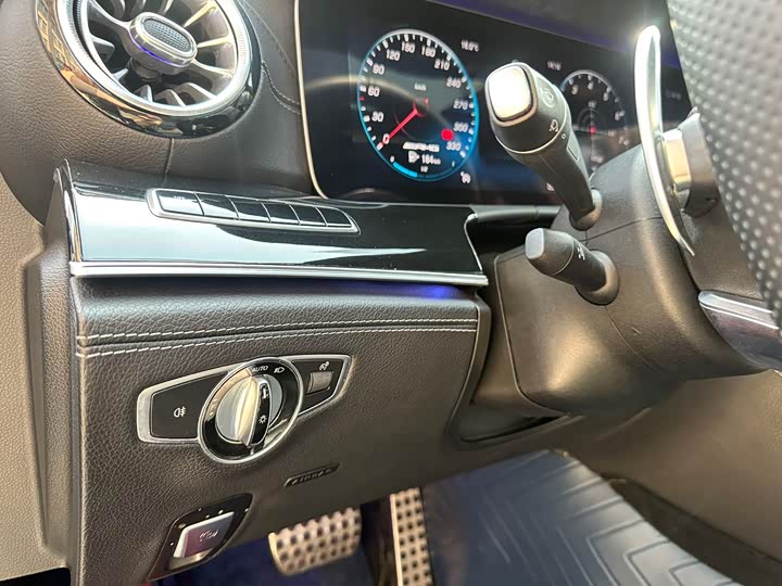 Mercedes-Benz AMG 2019 AMG GT 50 — фото 15
