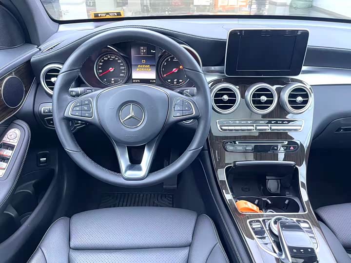 Mercedes-Benz GLC 260 L 4MATIC люкс — фото 8