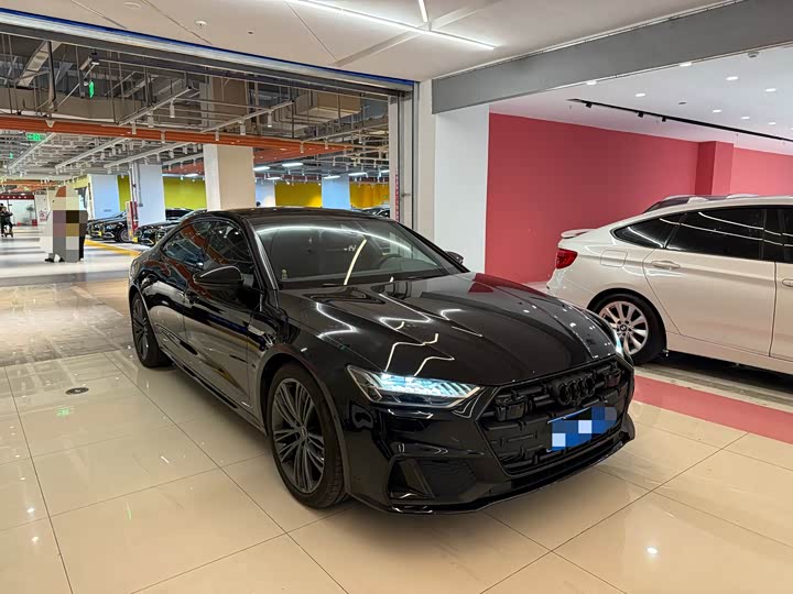 Audi A7L 2022 45 TFSI quattro S-line — фото 3