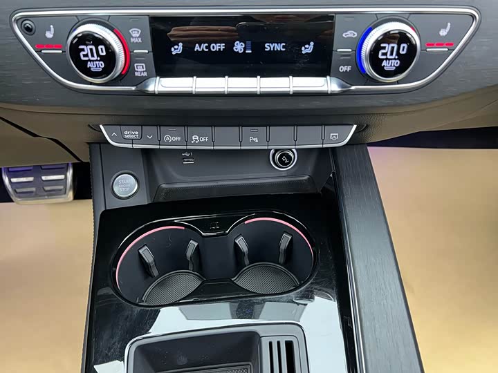 Audi A4L 2023 40 TFSI Bang&Olufsen — фото 14