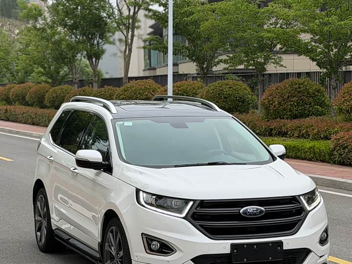 Ford Edge — фото 3