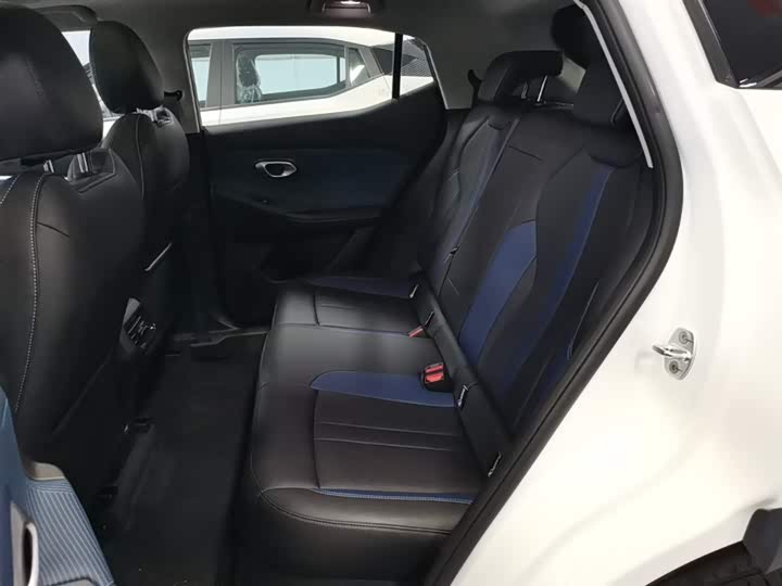 Trumpchi GS3 2026 270 T — фото 17