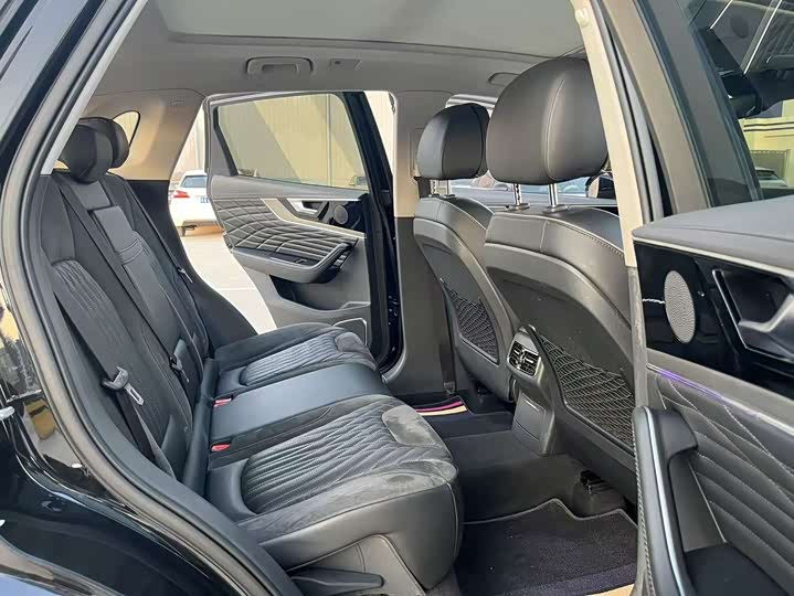 Hongqi HS5 2022 2.0 T 4 WD — фото 8