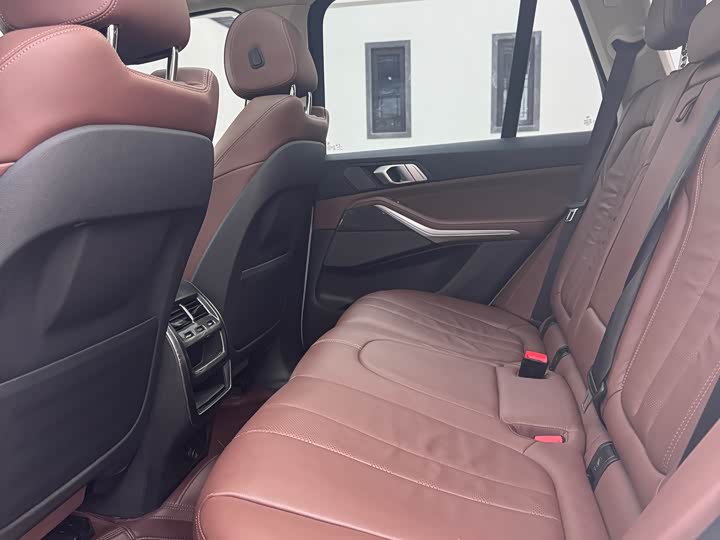 BMW X5 2019 x Drive 40i M — фото 10