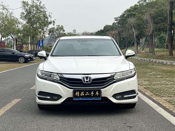 Honda Spirior — фото 3