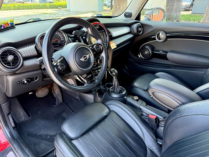 MINI Hatch — фото 12