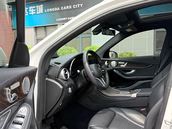 Mercedes-Benz GLC 2020 GLC 260 L 4 MATIC Luxury — фото 5