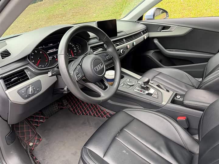 Audi A4L 2018 30 40 TFSI — фото 7