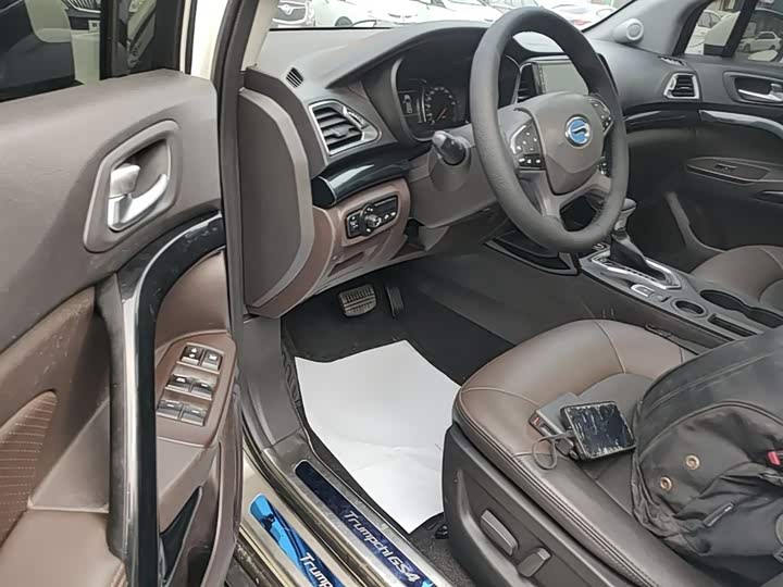 Trumpchi GS4 2017 235 T AT 2 WD — фото 15