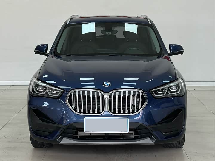 BMW X1 2021 s Drive 20 Li — фото 2