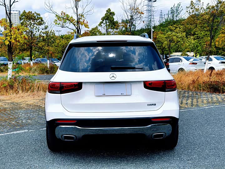 Mercedes-Benz GLB 2021 GLB 200 — фото 16