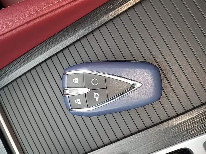 Changan CS75 PLUS 2022 1.5 T ATPremium — фото 9