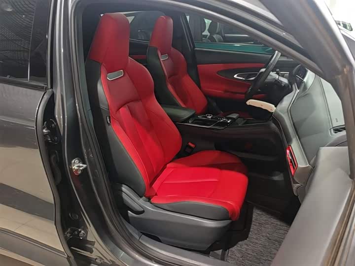 Changan UNI-T 2020 1.5 T Premium — фото 25