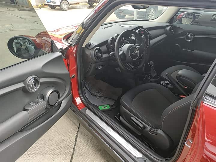 MINI Hatch — фото 16