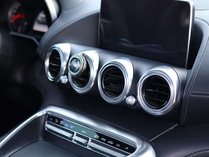 Mercedes-Benz AMG 2016 AMG GT — фото 13