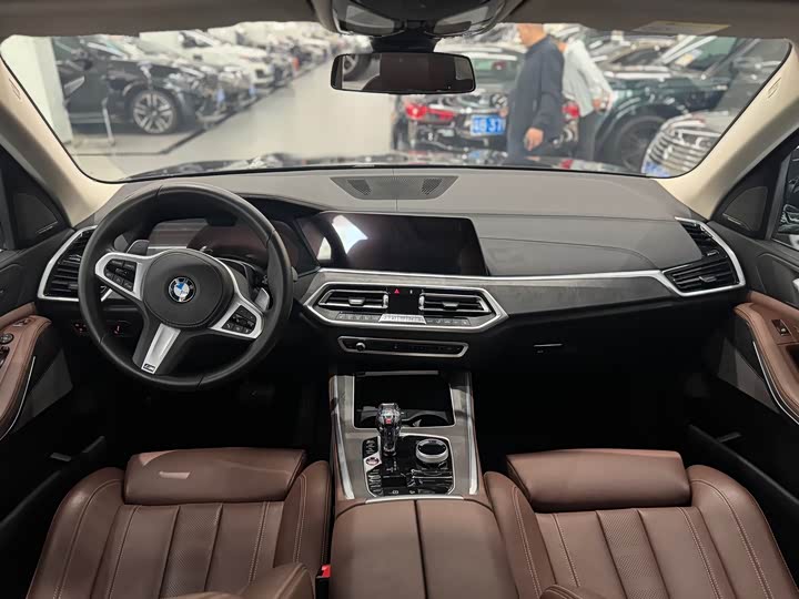 BMW X5 2021 x Drive 40i M — фото 12