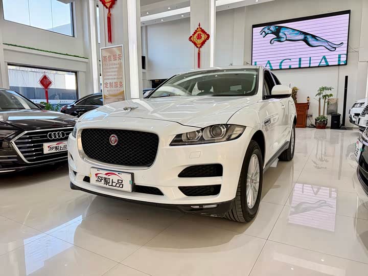 Jaguar F-PACE 2018 2.0 T 4 WD — фото 1